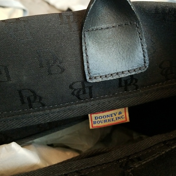 Authentic Dooney & Bourke vintage tote - Picture 5 of 8